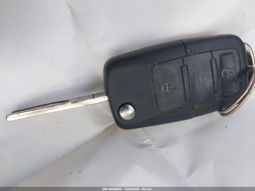 2009 Volkswagen Eos Komfort VIN: WVWBA71F59V011755 Lot: 44008829