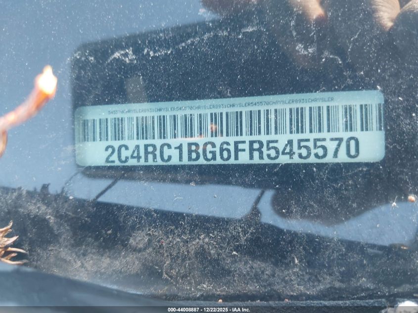 2015 Chrysler Town & Country Touring VIN: 2C4RC1BG6FR545570 Lot: 44008887
