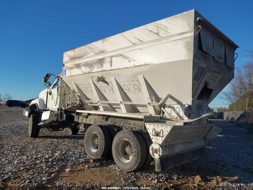 2005 International 5500 5500I