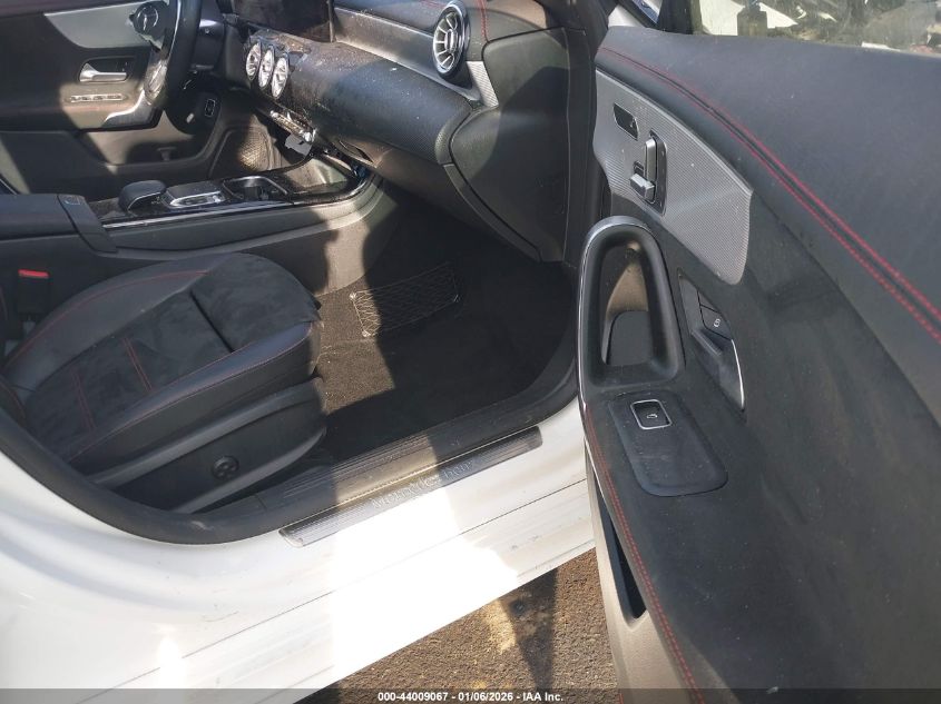 2020 Mercedes-Benz Cla 250