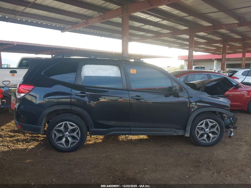 2019 Subaru Forester Premium VIN: JF2SKAGC8KH518551 Lot: 44009091