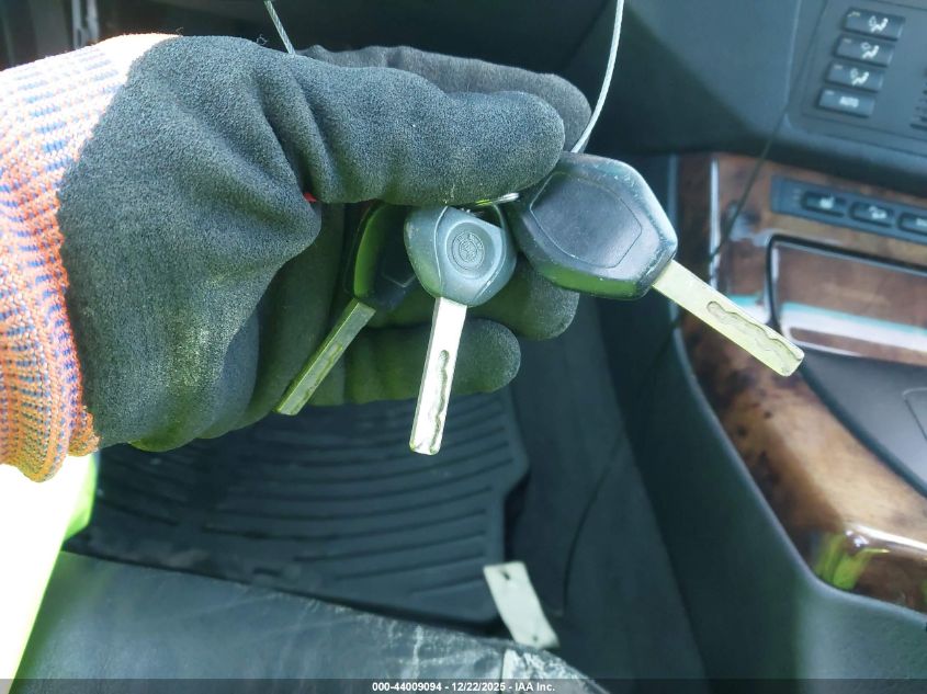 2003 BMW X5 4.6Is VIN: 5UXFB93533LN81169 Lot: 44009094