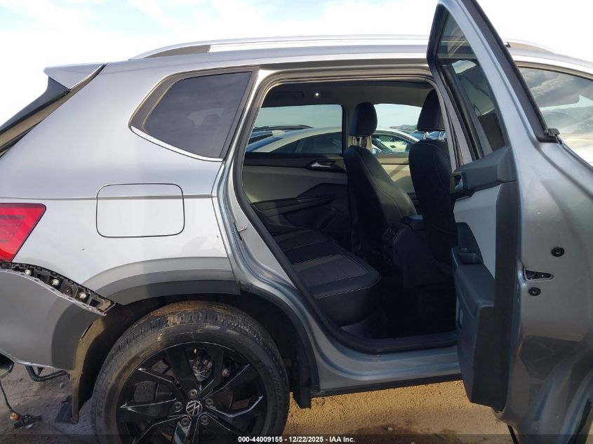 2022 Volkswagen Taos 1.5T Se VIN: 3VVLX7B25NM075248 Lot: 44009155