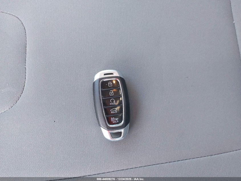 2022 Hyundai Elantra Sel VIN: 5NPLM4AG2NH053748 Lot: 44009276