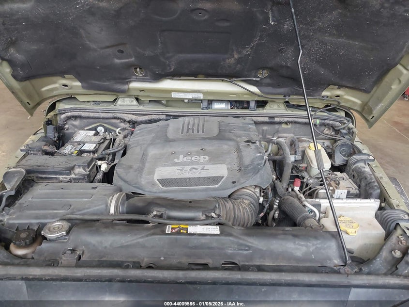 2013 Jeep Wrangler Unlimited Rubicon VIN: 1C4BJWFG4DL647132 Lot: 44009586