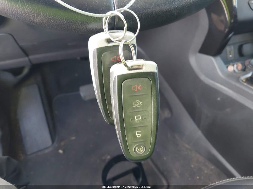 2017 Ford Escape Titanium VIN: 1FMCU9JD6HUC89540 Lot: 44009591