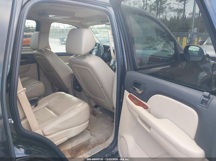 2008 Chevrolet Tahoe Ltz VIN: 1GNFK13058R271608 Lot: 44009730