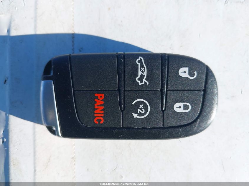 2012 Chrysler 300 Limited VIN: 2C3CCACG5CH198484 Lot: 44009763