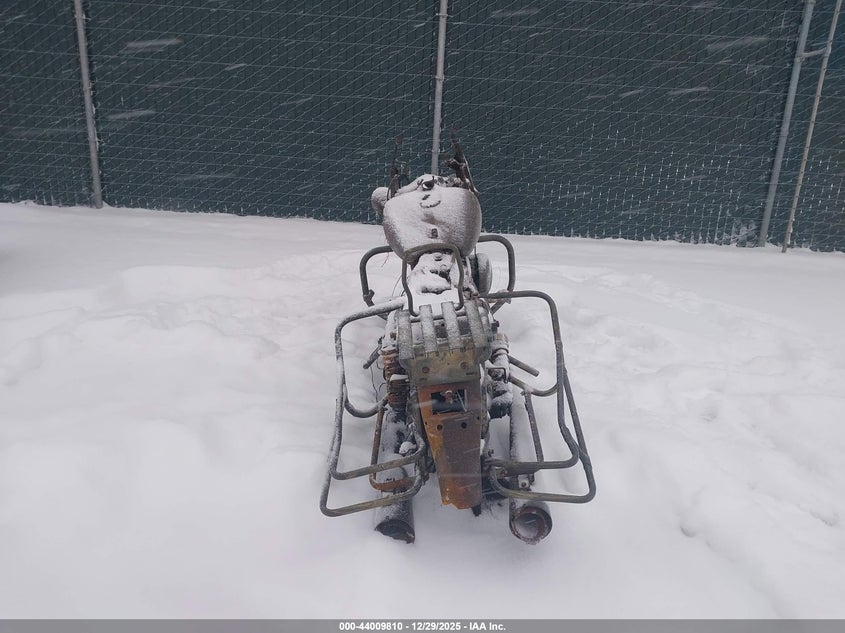 2004 Harley-Davidson Flhtcui VIN: 1HD1FCW1X4Y616900 Lot: 44009810