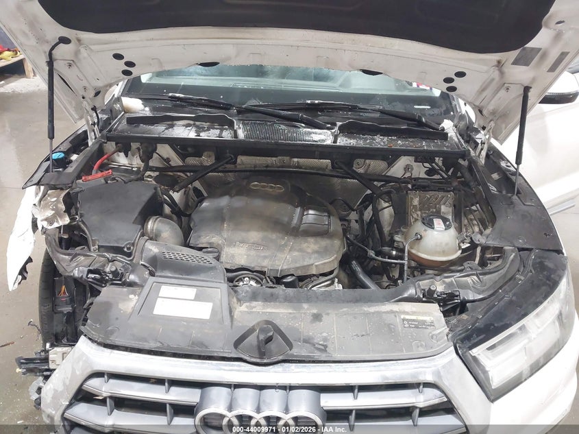 2018 Audi Q5 2.0T Premium/2.0T Tech Premium VIN: WA1BNAFY1J2151779 Lot: 44009971