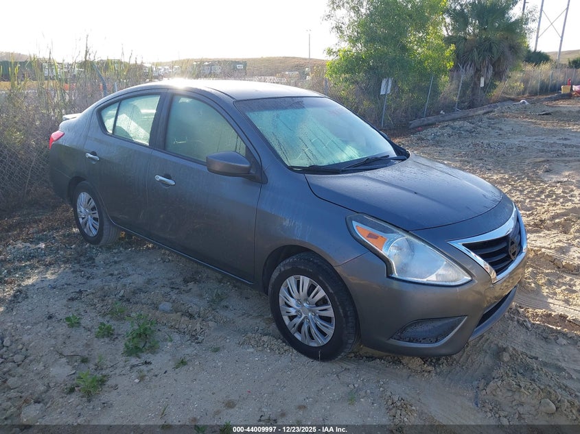 3N1CN7AP1GL826794 2016 Nissan Versa 1.6 Sv auction photo 1