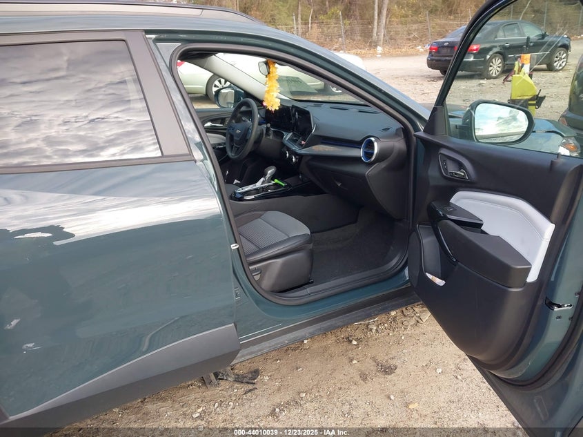 2025 Chevrolet Trax Fwd Lt