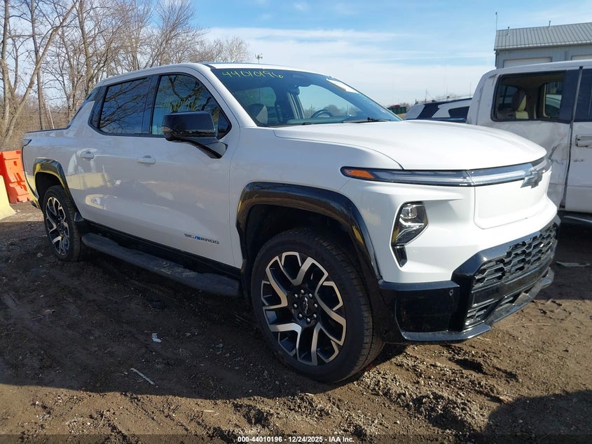 1GC40ZEL6RU303699 CHEVROLET SILVERADO EV Photo 1