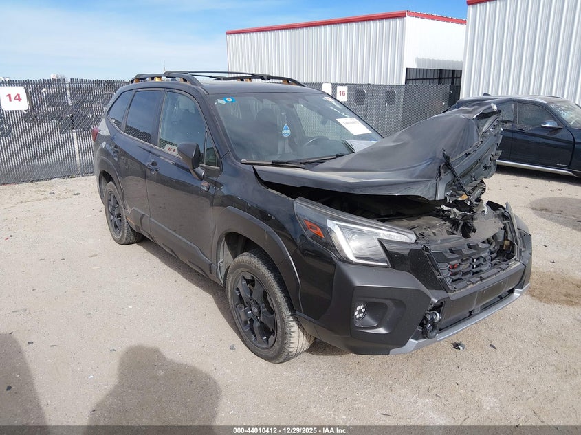 JF2SKAMC2PH408445 2023 Subaru Forester Wilderness auction photo 1