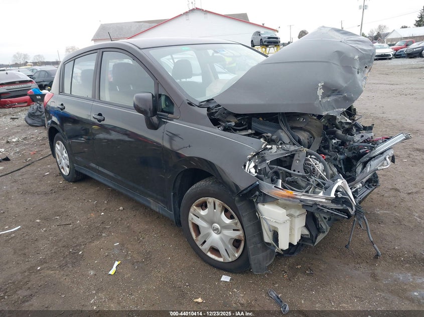 2011 Nissan Versa 1.8S