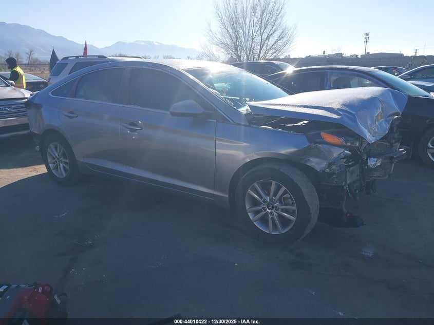 VIN 5NPE24AF6HH489917 2017 HYUNDAI SONATA