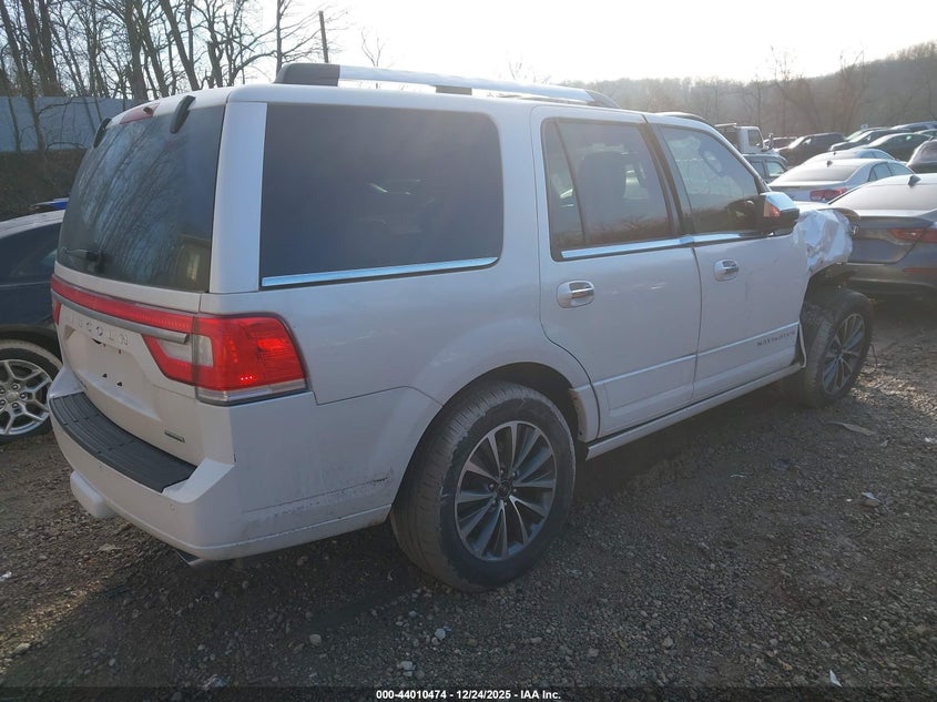 2017 Lincoln Navigator Select