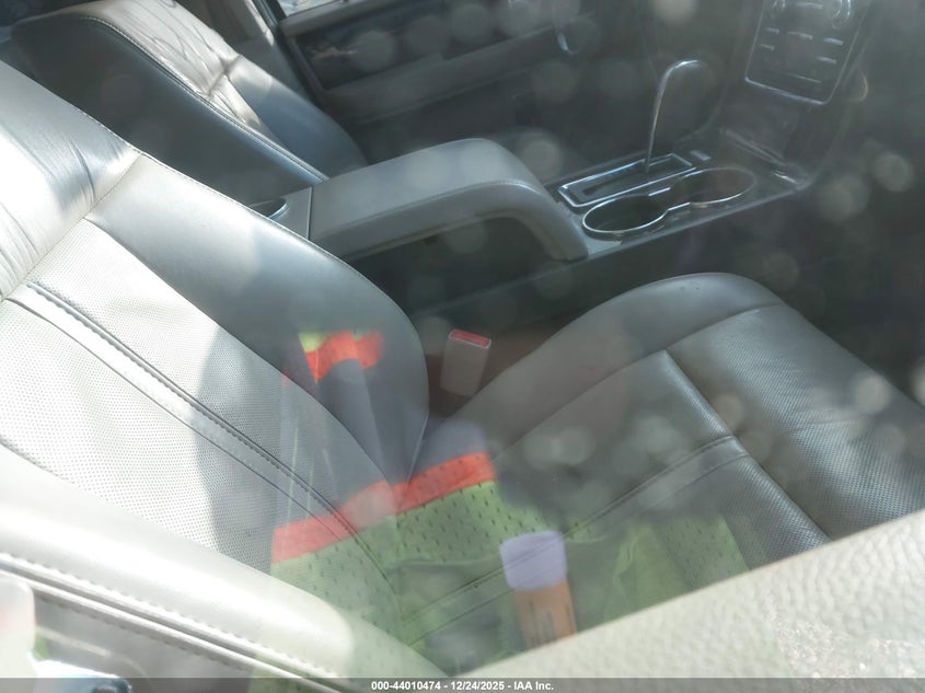 2017 Lincoln Navigator Select