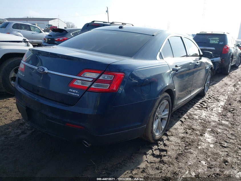 2017 Ford Taurus Sel