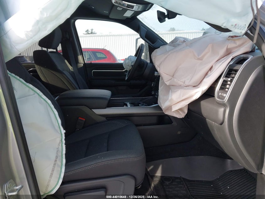 2025 Ram 1500 Big Horn 4X4 5'7 Box