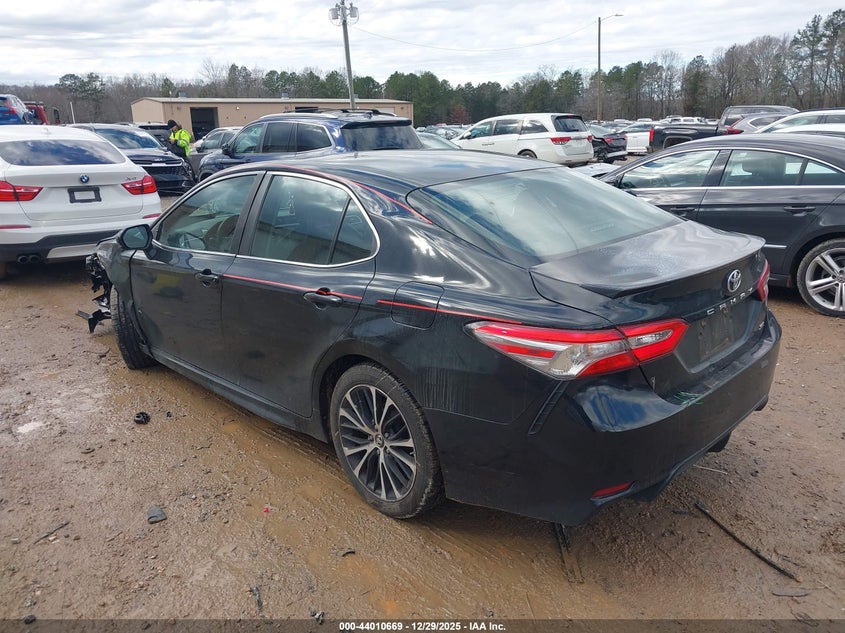 2018 Toyota Camry Se