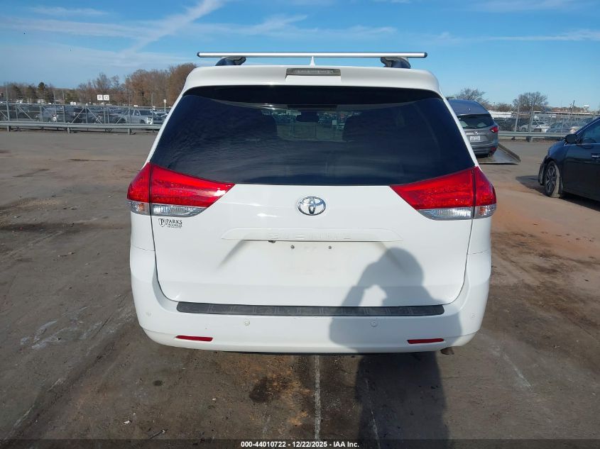 2011 Toyota Sienna Xle VIN: 5TDDK3DC1BS021988 Lot: 44010722