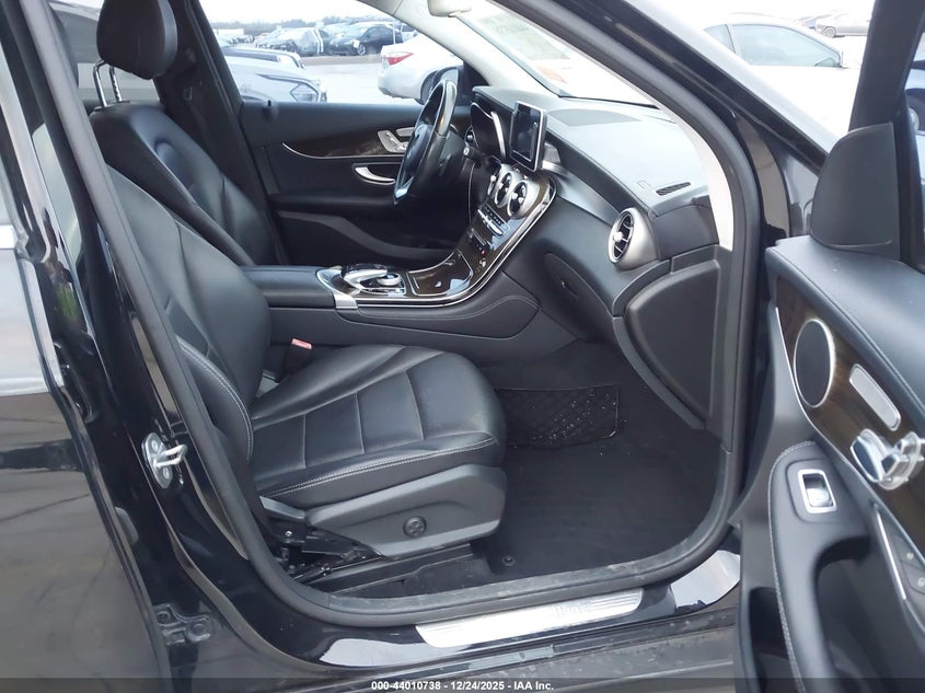 2016 Mercedes-Benz Glc 300