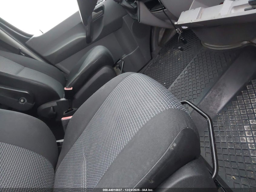 2011 Mercedes-Benz Sprinter 2500 High Roof