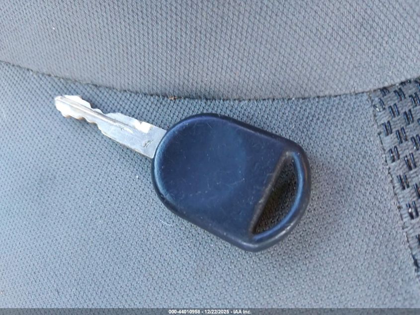 2007 Ford Escape Hybrid VIN: 1FMYU49H77KB33730 Lot: 44010958