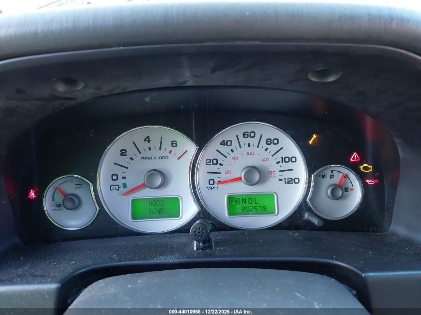 2007 Ford Escape Hybrid VIN: 1FMYU49H77KB33730 Lot: 44010958