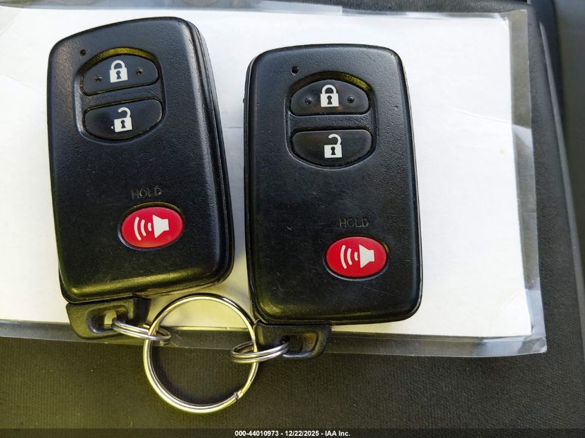 2013 Toyota Prius V Five VIN: JTDZN3EU1D3216305 Lot: 44010973