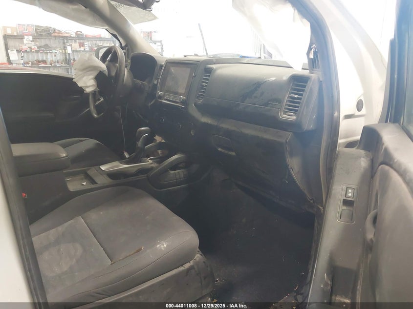 2024 Nissan Frontier S 4X4