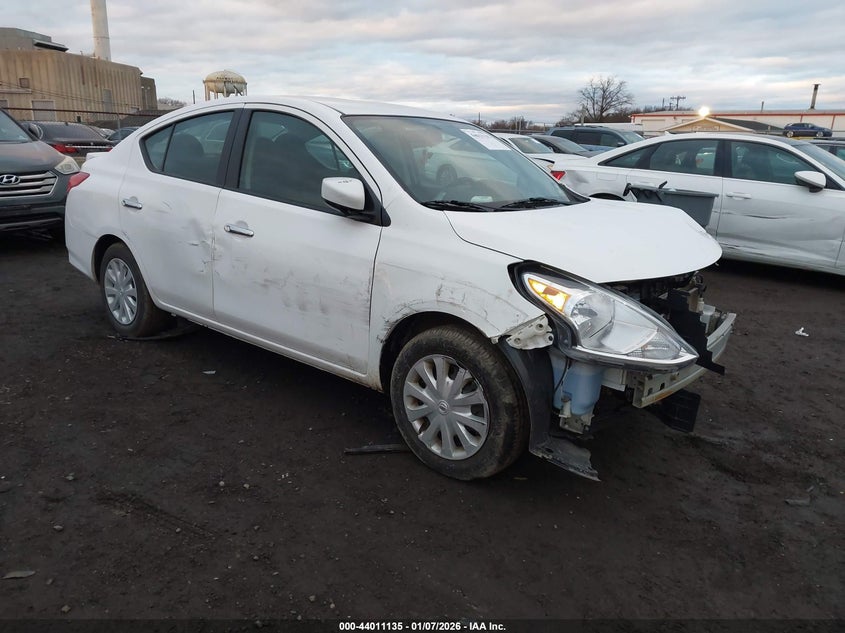 2018 NISSAN VERSA 1.6 SV