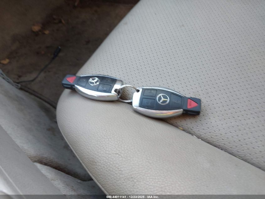 2010 Mercedes-Benz C 300 Luxury 4Matic/Sport 4Matic VIN: WDDGF8BB4AF420889 Lot: 44011141