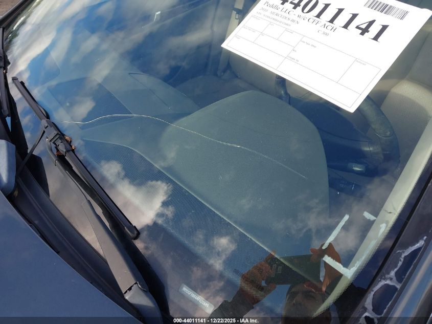 2010 Mercedes-Benz C 300 Luxury 4Matic/Sport 4Matic VIN: WDDGF8BB4AF420889 Lot: 44011141