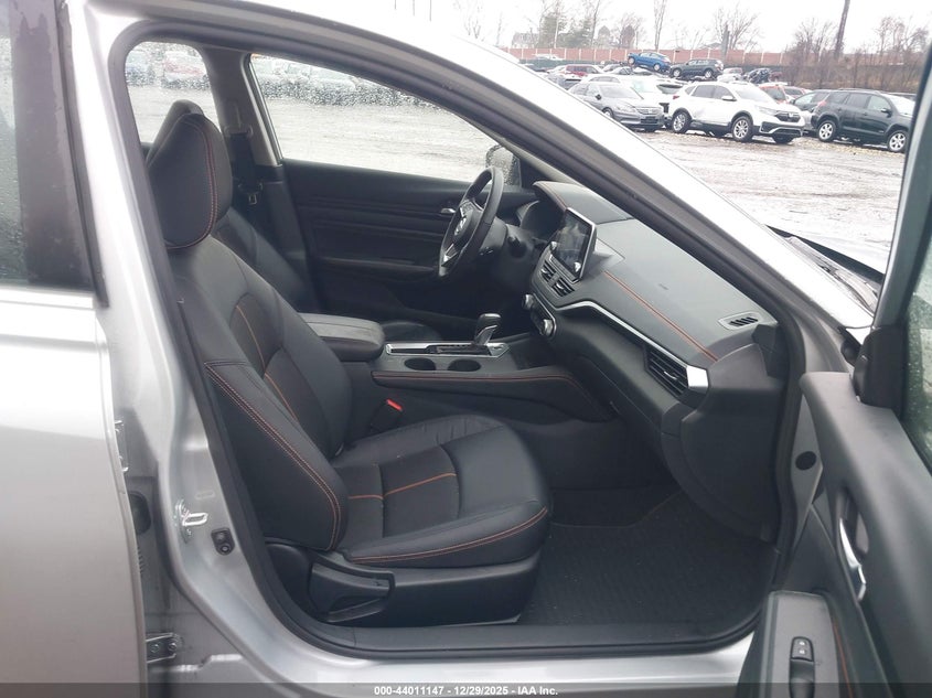 2022 Nissan Altima Sr Fwd