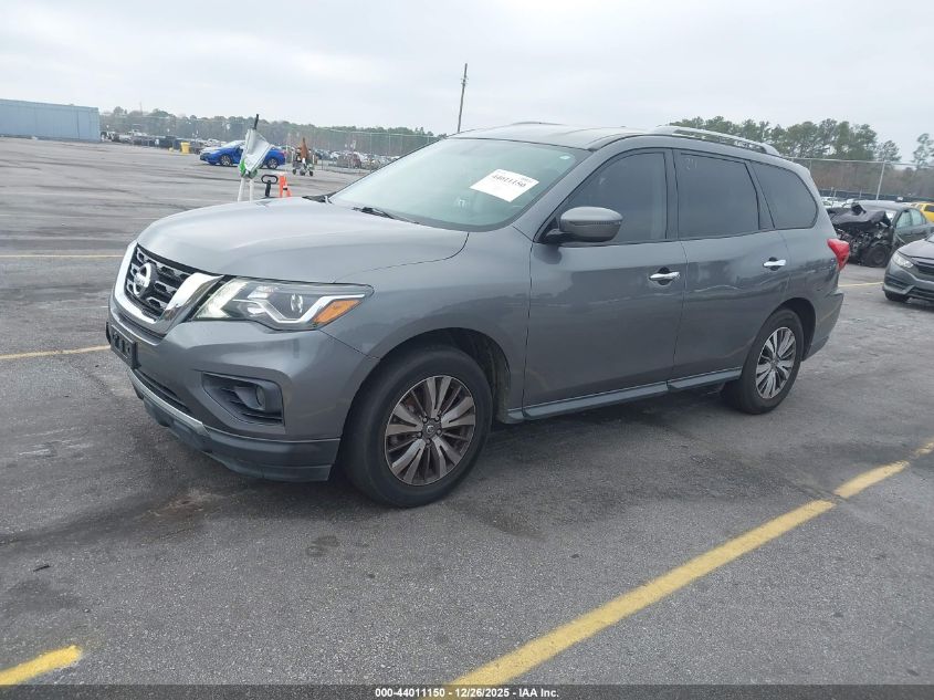 2019 Nissan Pathfinder Sv