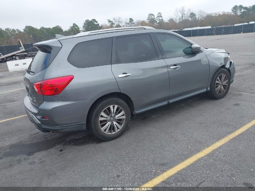 2019 Nissan Pathfinder Sv