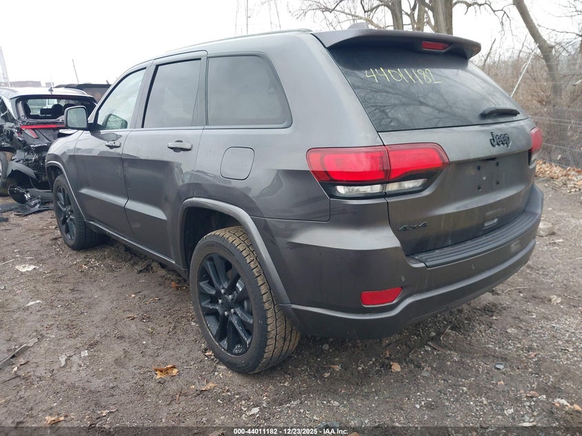 2021 Jeep Grand Cherokee Laredo X 4X4