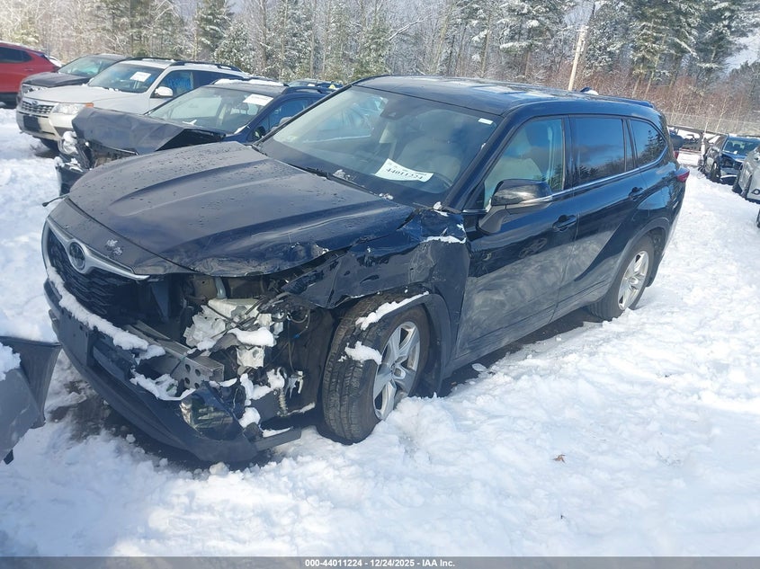 2021 Toyota Highlander L
