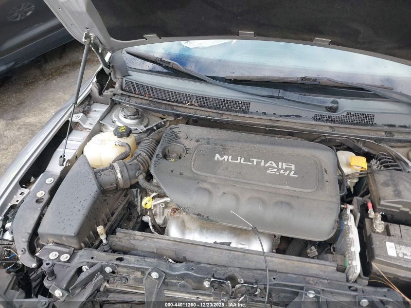 2015 Chrysler 200 Limited VIN: 1C3CCCAB7FN536823 Lot: 44011260