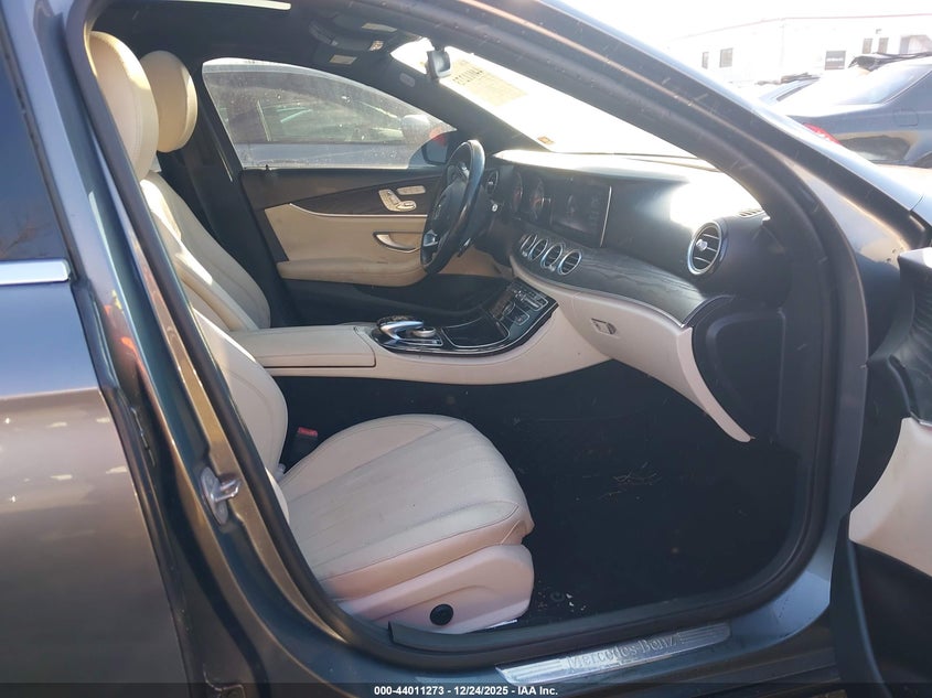 2017 Mercedes-Benz E 300