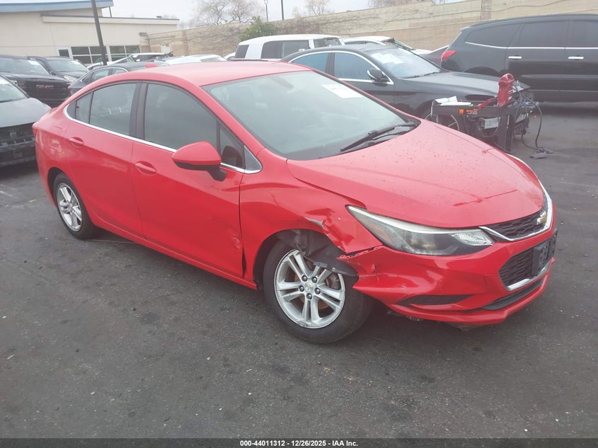 1G1BE5SM2J7155769 2018 Chevrolet Cruze Lt Auto auction photo 1