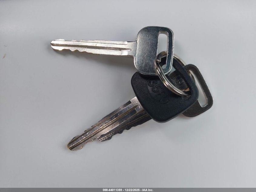 1999 Toyota 4Runner Sr5 V6 VIN: JT3HN86R4X0215372 Lot: 44011359