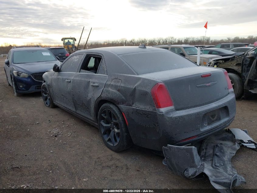 2021 Chrysler 300 300S VIN: 2C3CCABG4MH529428 Lot: 44011379