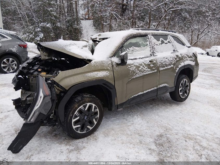 2025 Subaru Forester Premium