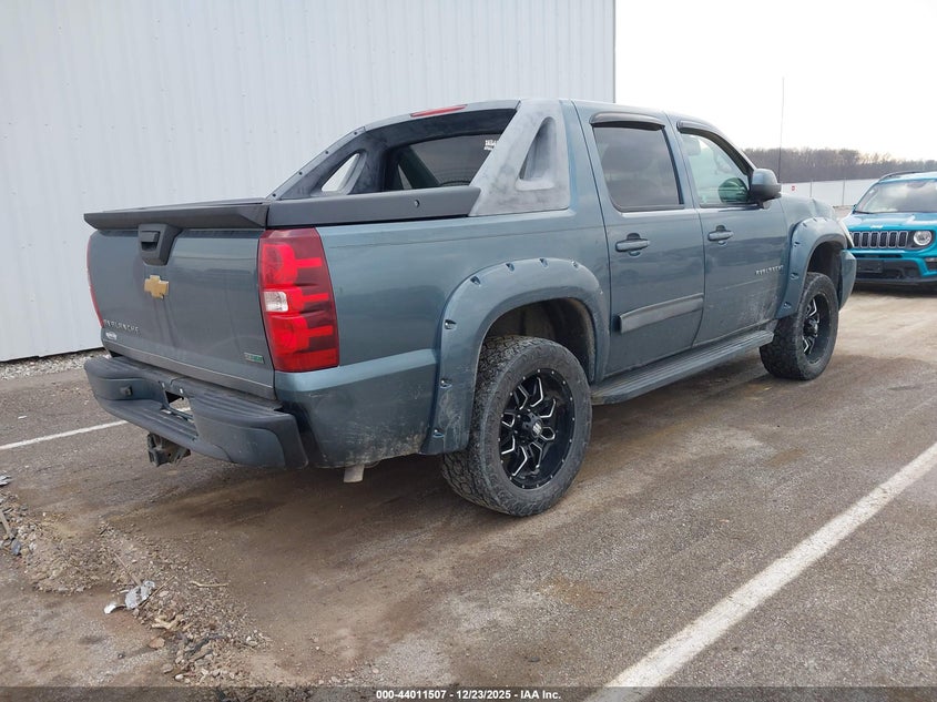 2010 Chevrolet Avalanche 1500 Ls