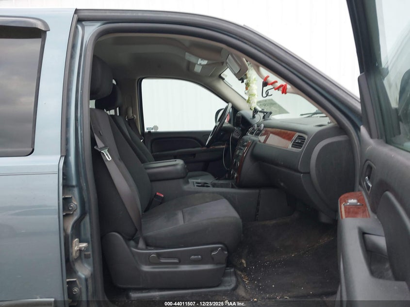 2010 Chevrolet Avalanche 1500 Ls