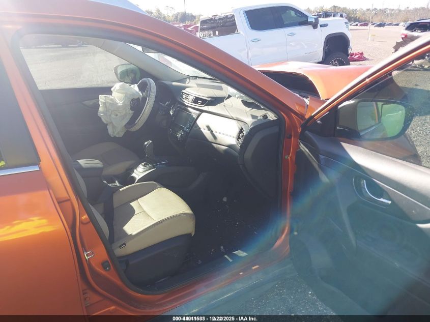 2020 Nissan Rogue Sv Fwd VIN: JN8AT2MT2LW006657 Lot: 44011533