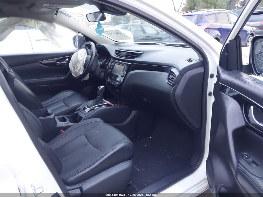 2017 Nissan Rogue Sport Sl